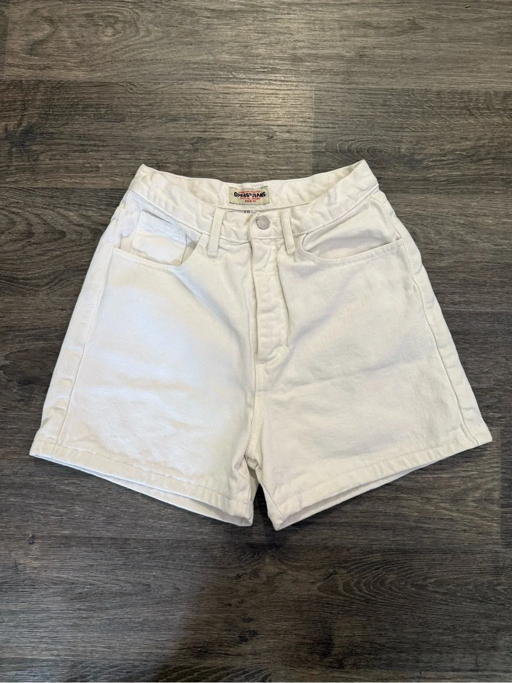 GUESS Vintage White High-Waist Denim Shorts